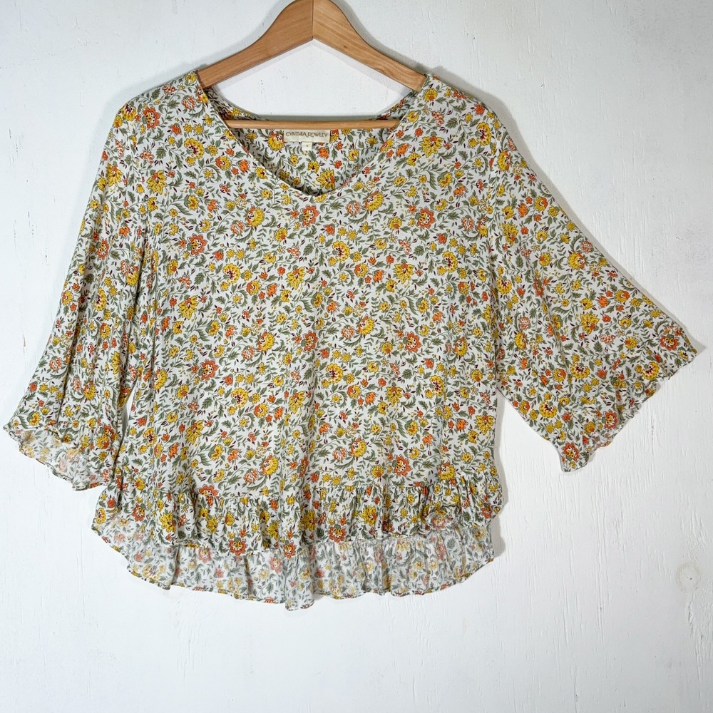 Cynthia Rowley Yellow Floral Flutter Sleeve Top Womens S Ruffle Hem Cottagecore